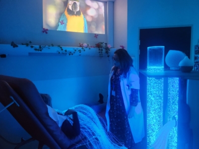 illustration Colonnes à bulles et chariot Snoezelen en oncologie-radiothérapie du CHIC